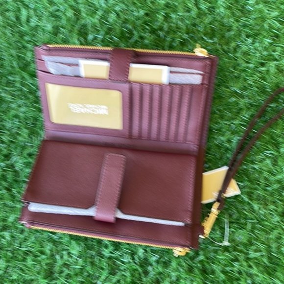 Michael Kors Jet Set Travel Large Double Zip Wristlet Wallet Dark Cherry Leather - Picture 8 of 16